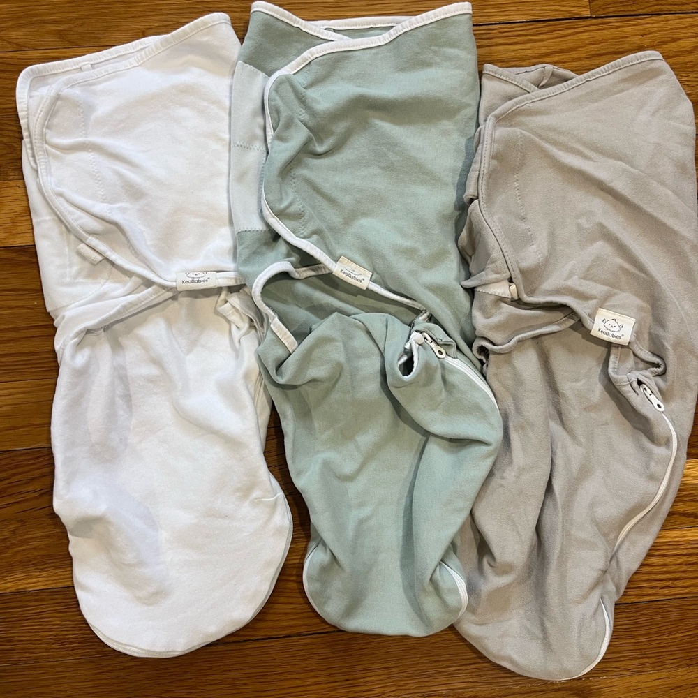 Cozy Swaddle Set in White, Green, and Gray